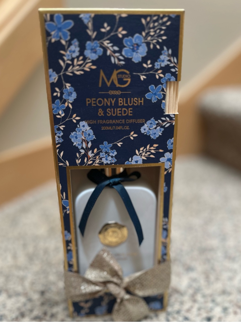 MG Studio High Fragrance Reed Diffuser- PEONY BLUSH & SUEDE  -NEW IN BOX
